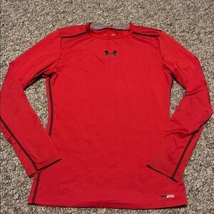 Under Armour Youth Boys Large Fitted Compression layering shirt Heat Gear Red